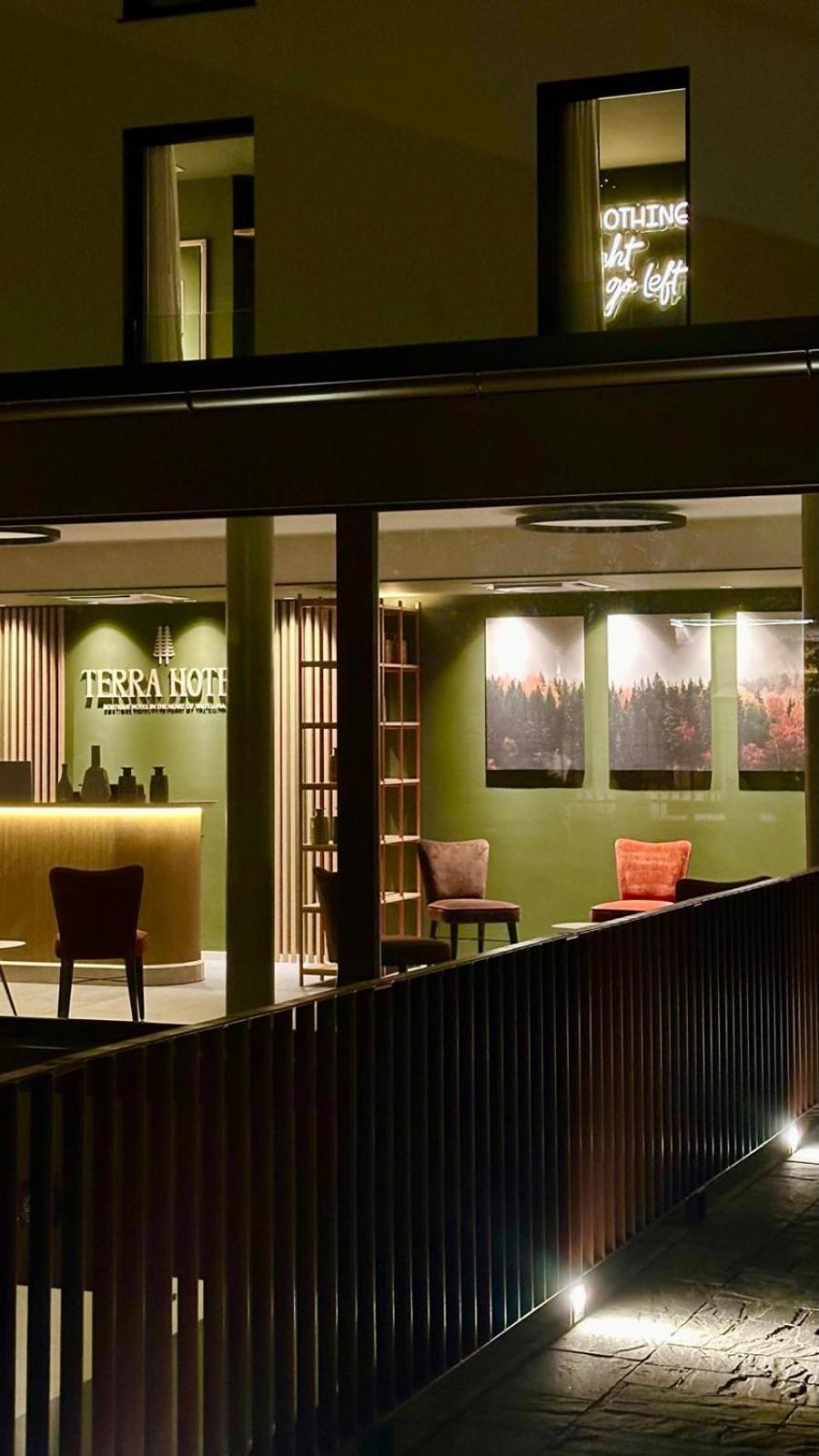 Terra Hotel Boutique Tirano Ngoại thất bức ảnh