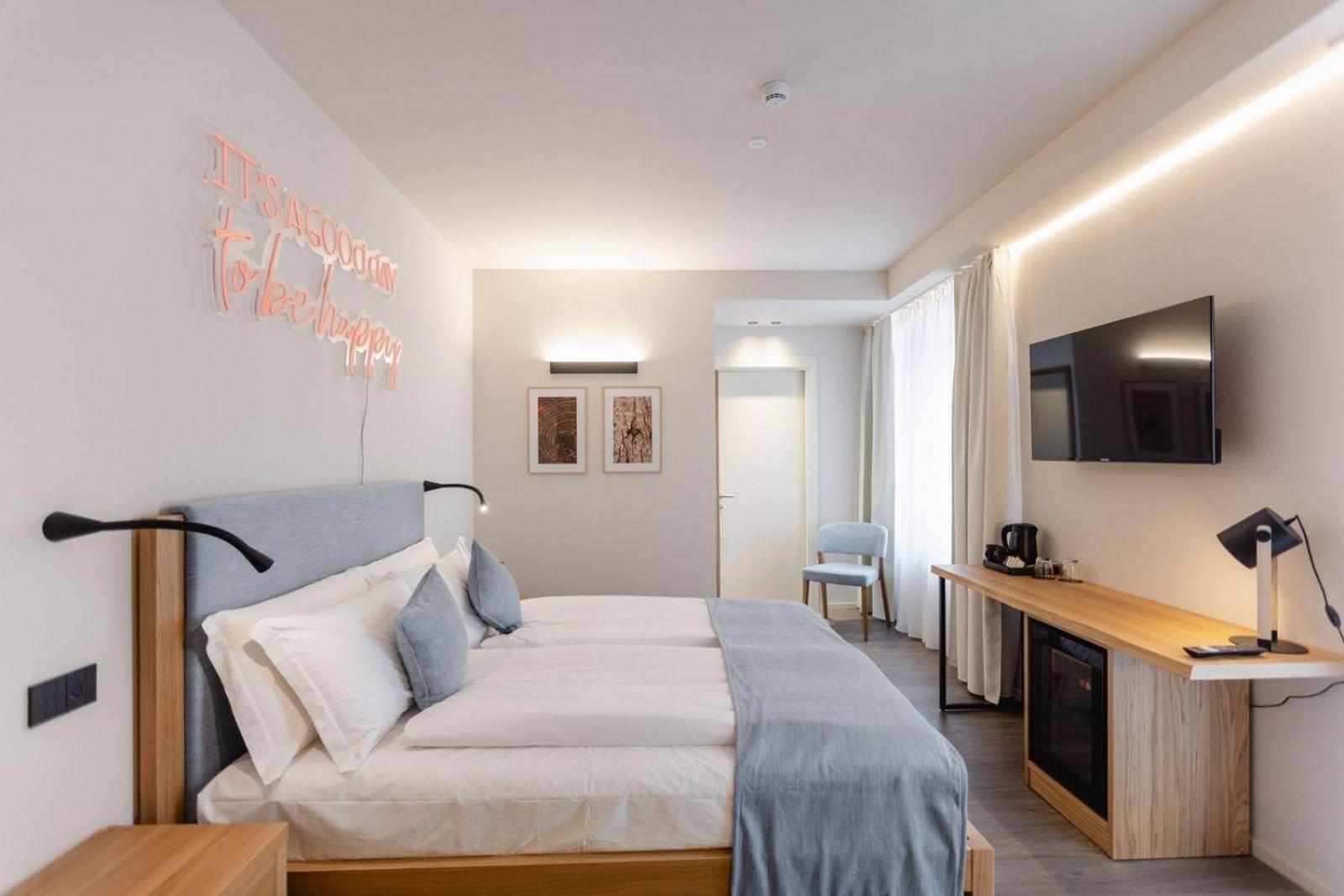 Terra Hotel Boutique Tirano Ngoại thất bức ảnh